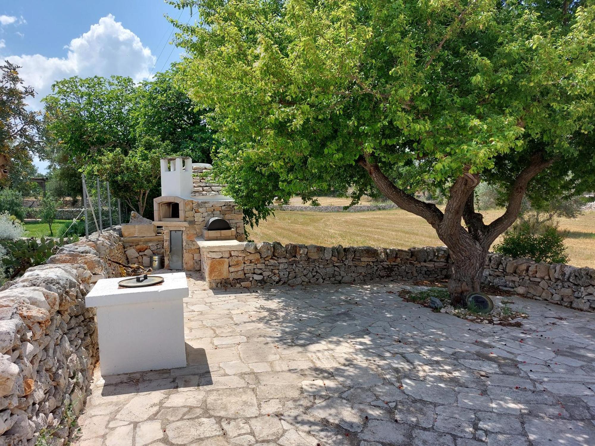 Trulli Don Diego Bed & Breakfast Ночи Екстериор снимка