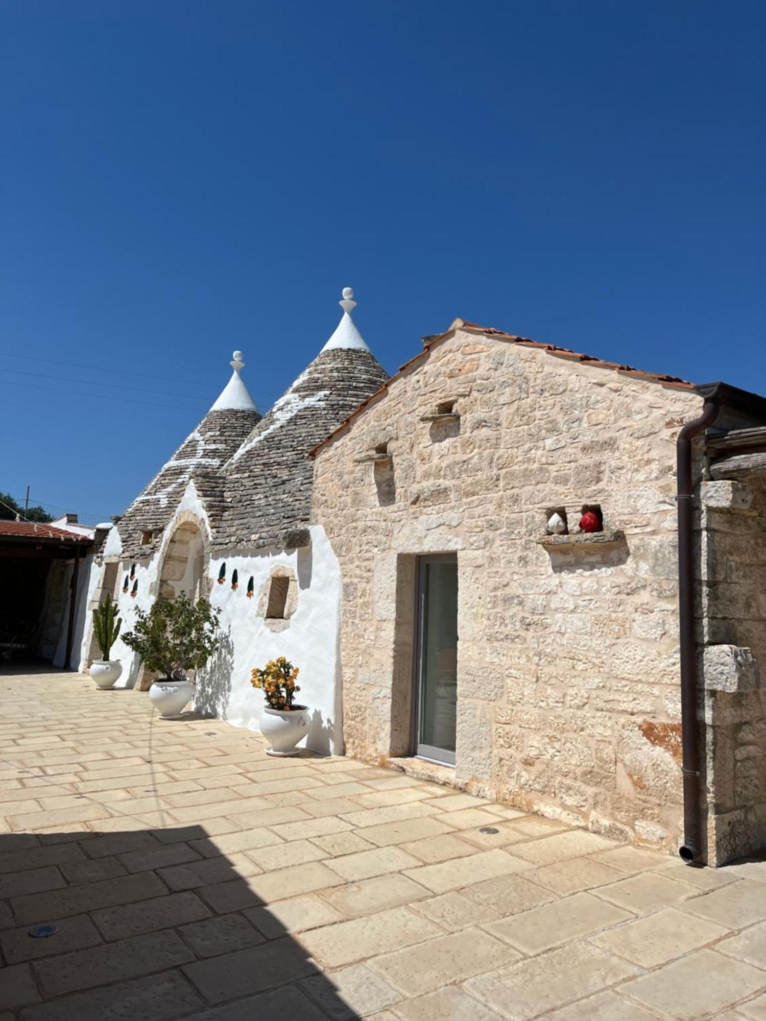 Trulli Don Diego Bed & Breakfast Ночи Екстериор снимка