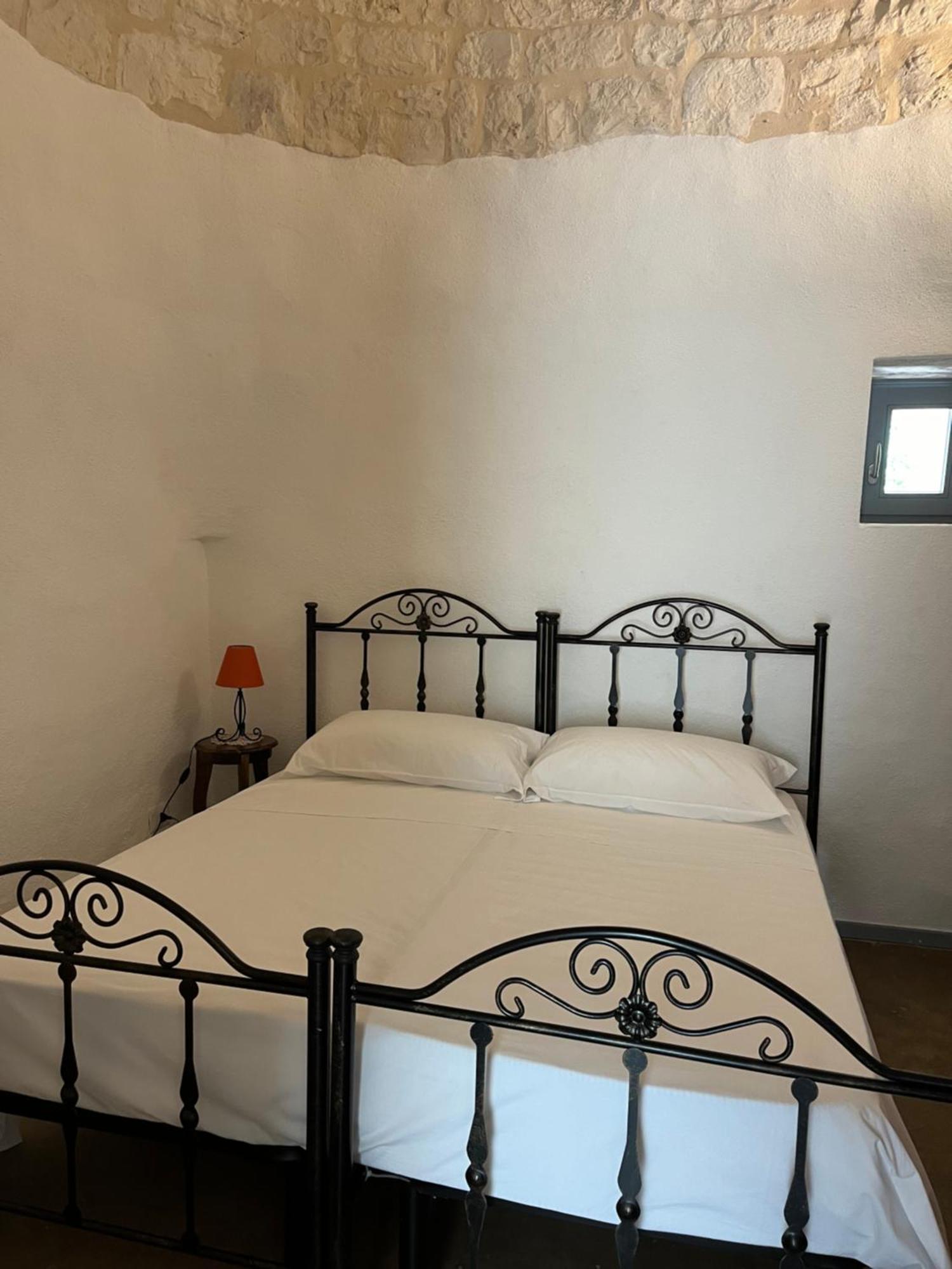 Trulli Don Diego Bed & Breakfast Ночи Екстериор снимка